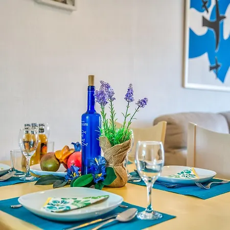 Apartment 2 Bedroom Spacious Apartment, Majorca *
