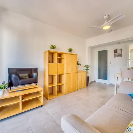2 Bedroom Spacious Apartment, Majorca Alcudia (Mallorca)