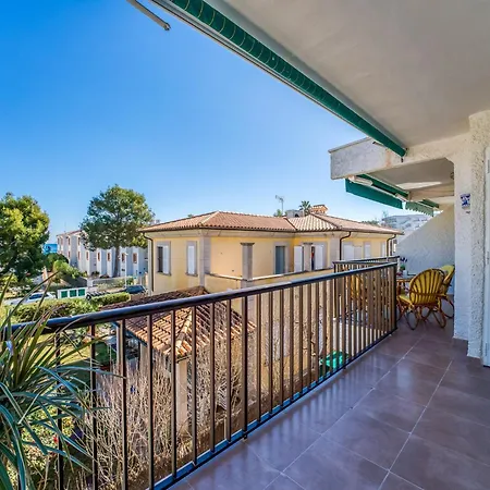 2 Bedroom Spacious Apartment, Majorca
